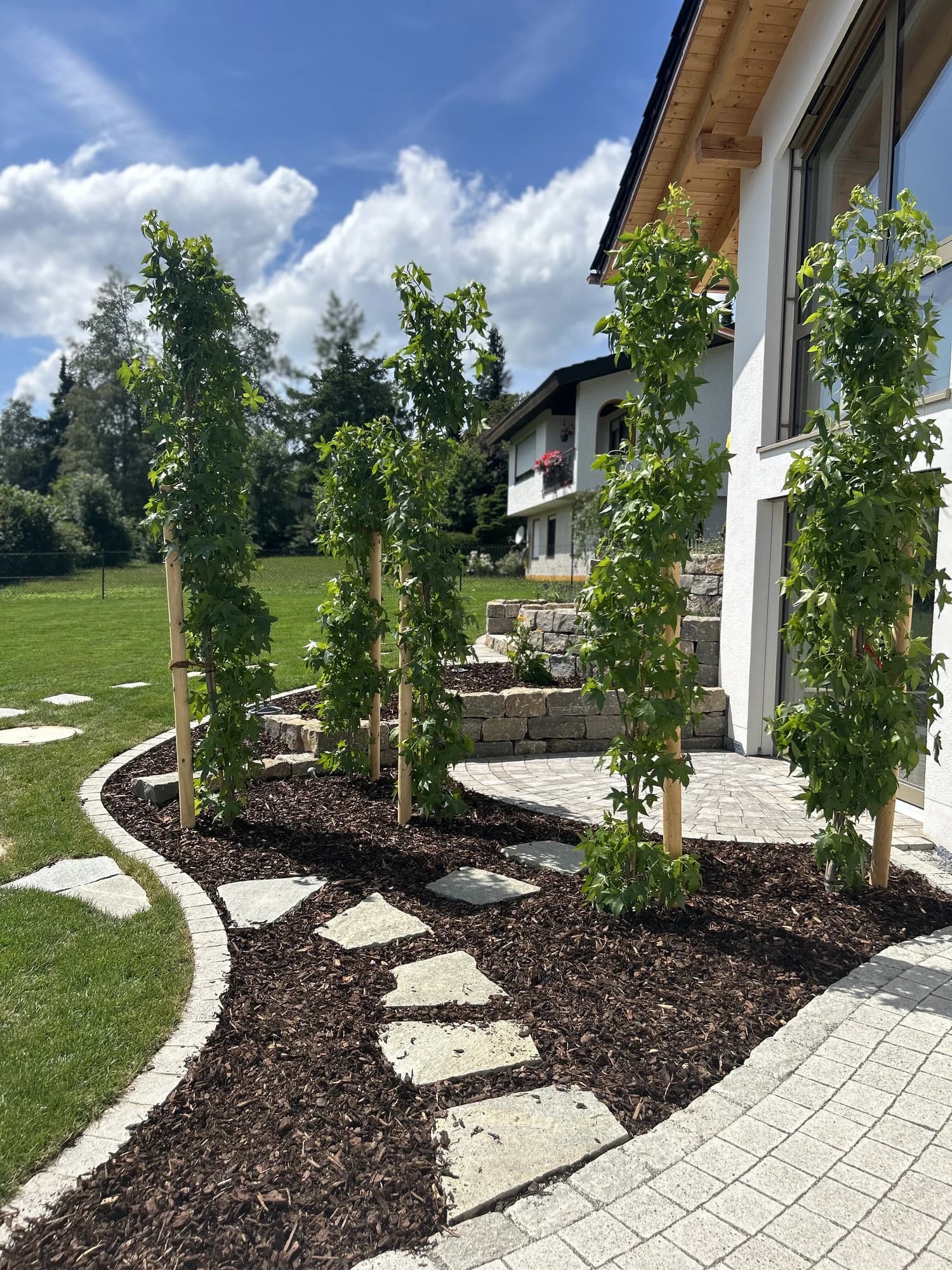 Bepflanzung mit Stauden und Gräsern